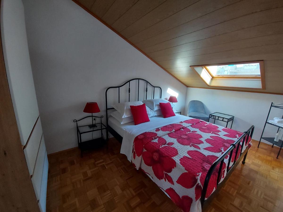 Apartments And Rooms Villa Dona Makarska Exterior foto